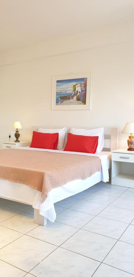 The White Apartment Οχρίδα Εξωτερικό φωτογραφία