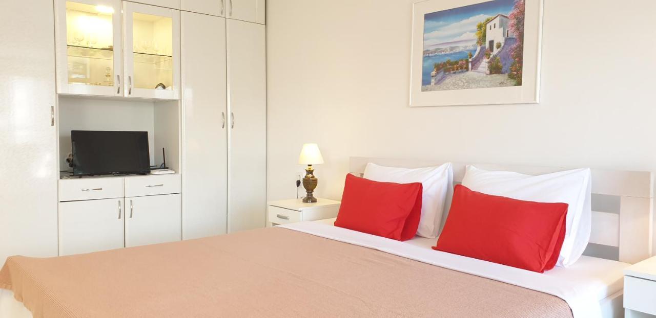 The White Apartment Οχρίδα Εξωτερικό φωτογραφία